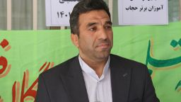 معلمان در کشف گنجینه‌های علم و معرفت، هادی و راهنمای ما هستند