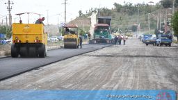 تصاویر / آغاز آسفالت ریزی بلوار شهدای زینبیه