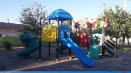 نصب دو دستگاه ست بازی کودکان در بوستان های ساحلی و سرو