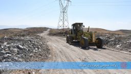 نخاله برداری و تسطیح مسیر اسلام آباد به اندیشه