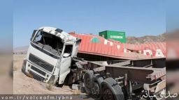 واژگونی تریلر در " میانه" جان راننده اش را گرفت