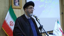 تنها با علم نمی توان قدرت پایداری در جامعه ایجاد کرد