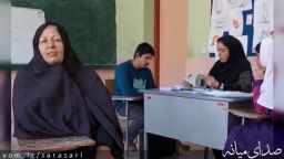 مادری که عمرش را پای معلم شدن دختر ناشنوایش گذاشته است