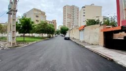 آسفالت خیابان پاستور جنب خیابان ارشاد