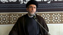 شهدا مظهر عزت و اقتدار یک ملت هستند