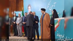 مشایخی دوباره سکاندار میانه شد/ مسئولین در مراسم تودیع و معارفه فرماندار میانه چه گفتند؟/ اسماعیلی غایب مراسم معارفه