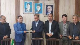 سرآمدشدن در نهضت مدرسه سازی مستلزم پای کار آوردن تمامی آحاد جامعه است