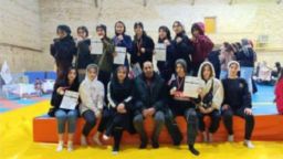 افتخارآفرینی بانوان ووشوکار میانه‌ای در رقابت‌های انتخابی استان با کسب ۱ طلا، ۲ نقره و ۶ برنز