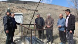 دیدار بخشدار کاغذکنان به همراه جمعی از اعضای شورای اداری با خانواده های معزز شهداء بخش کاغذکنان