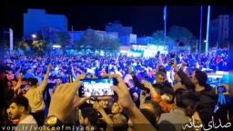 تصاویری از جشن قهرمانی شبانه و مردمی تراکتور آذربایجان در لیگ برتر در میدان معلم میانه