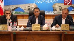 بررسی زیرساخت‌ها و منابع انسانی ادارات میانه با حضور معاون استاندار