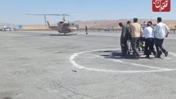 انتقال هوایی بیمار ۸۱ ساله از میانه به زنجان توسط اورژانس هوایی میانه