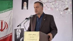 فرماندار ویژه میانه در مدرسه استثنایی ایثار حضور یافت