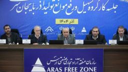 گره‌گشایی از مشکلات ۱۵ واحد تولیدی منطقه آزاد ارس با حضور استاندار