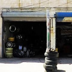 تعویض روغنی و لاستیک فروشی شاهین